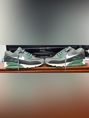 Nike Air Max 90